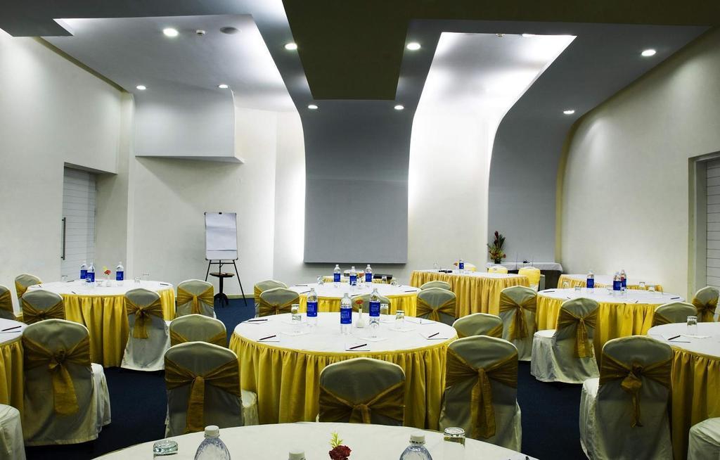 ซิป บาย สปรี โฮเต็ล แอท เดอะ วูดโรส Hotel บังกาลอร์ ภายนอก รูปภาพ